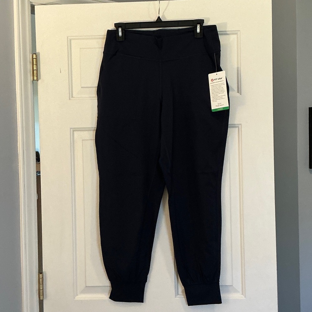 FIT USA Jogger NWT XL in True Navy